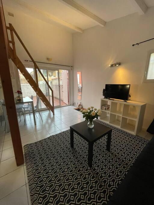 普罗旺斯地区艾克斯Charmant Duplex + Terrasse A 5 Min Du Centre D'Aix公寓 外观 照片
